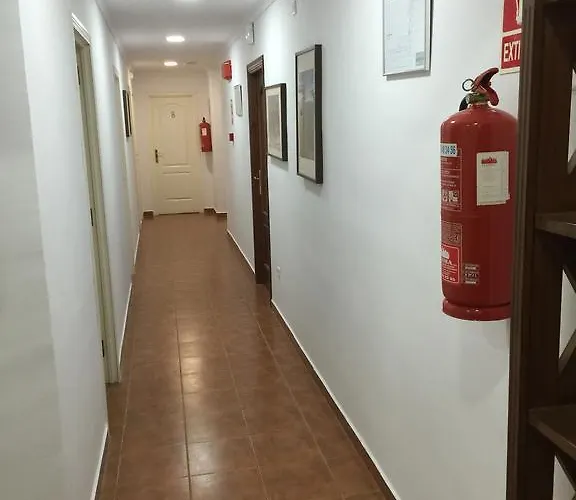 מלון Manantiales