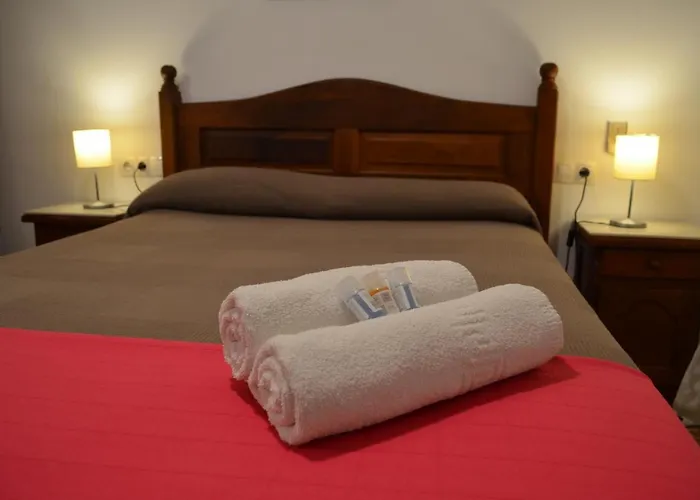 Manantiales מלון *