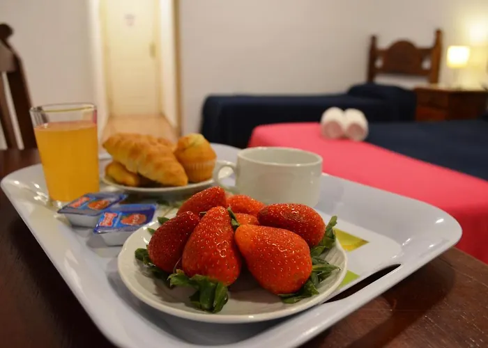 Manantiales מלון *